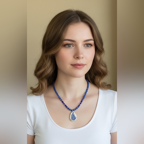 20-1/2 inch Ceramic Fern Frond Pendant necklace NWOT - Picture 3 of 12